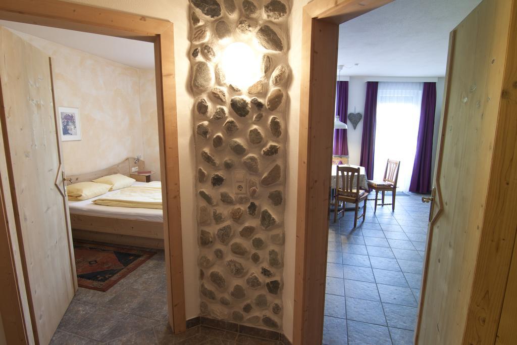 Appartementhaus Marina Matrei in Osttirol Cameră foto